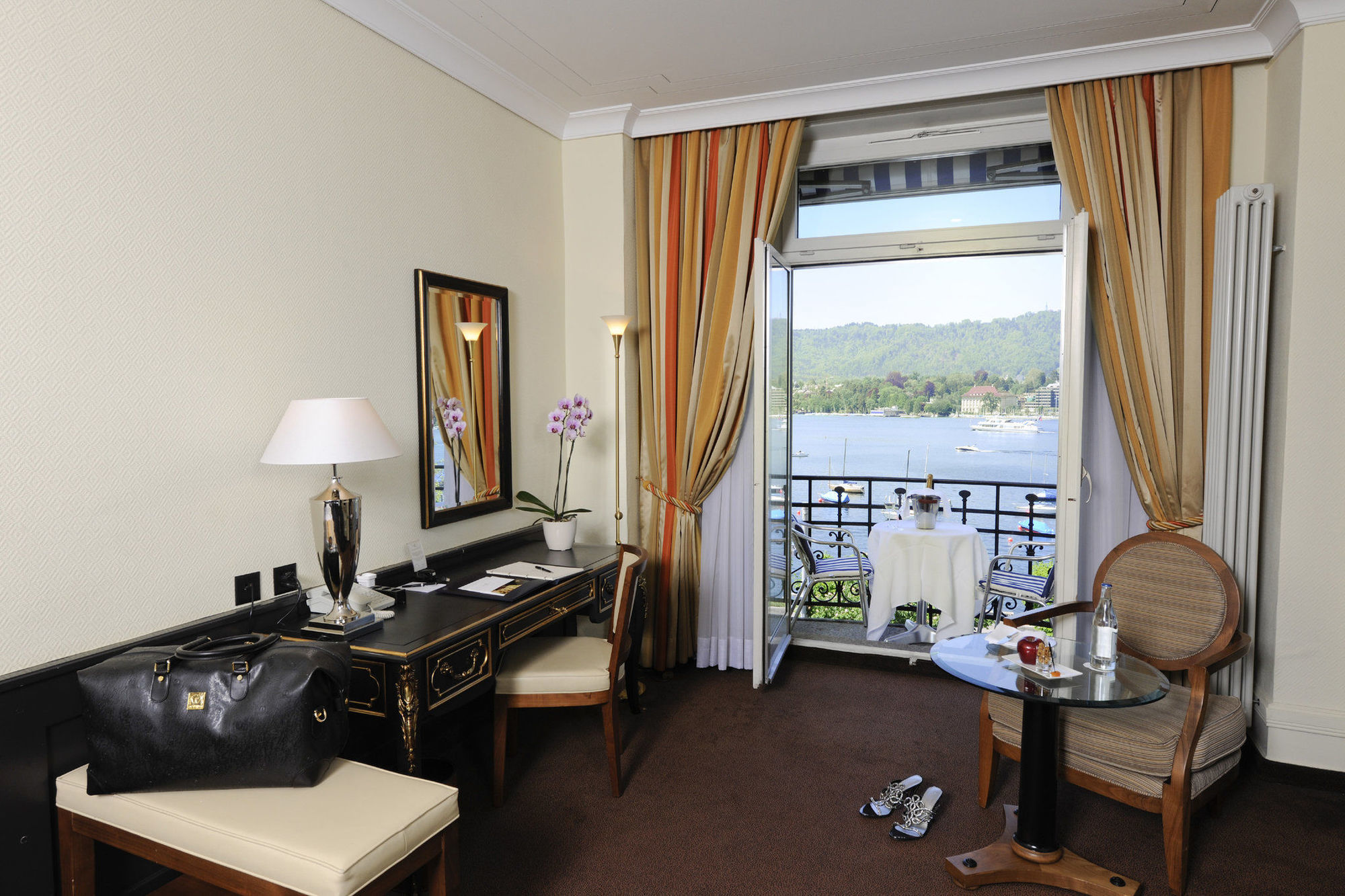 La Reserve Eden Au Lac Zürich Szoba fotó